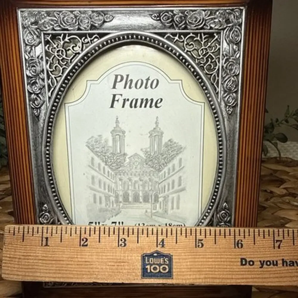 Ornate Oval 5x7 Photo Frame Faux Wood Silver Rose Floral Filigree Glass Vintage